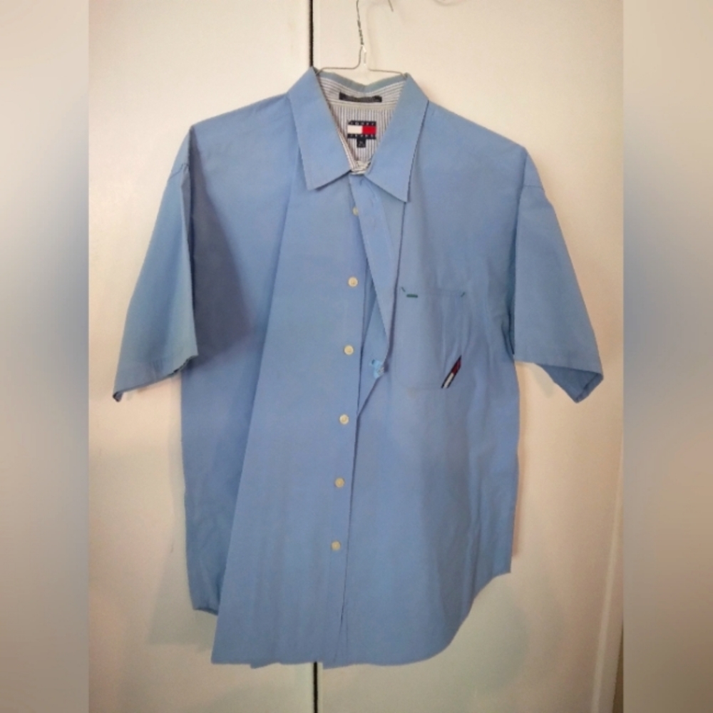 Men's Tommy Hilfiger short sleeve shirt.